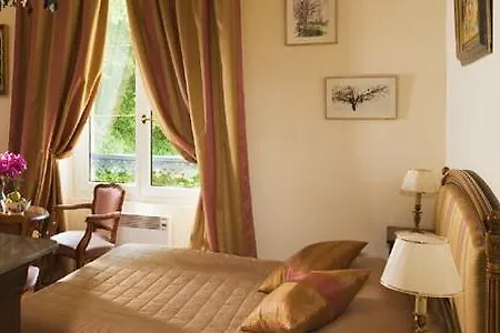 Chateau Les Bruyeres Chateaux & De France Cambremer